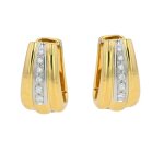 Boucles d'oreilles vintage diamants 0. 28 carat 2 ors 12. 63g Boucles d'oreilles vintage diamants 0. 28 carat 2 ors 12. 63g
