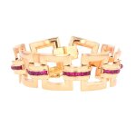 Bracelet tank vintage rubis de synthèse 3. 29 carats or jaune 34. 88g Bracelet tank vintage rubis de synthèse 3. 29 carats or jaune 34. 88g