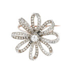 Broche ancienne fleur diamants 0. 60 carat et argent or rose 14. 47g Broche ancienne fleur diamants 0. 60 carat et argent or rose 14. 47g