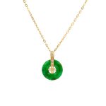 Collier diamants 0. 12 carat et jade or jaune 4. 40g