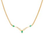 Collier émeraudes 0. 40 carat et diamants 0. 13 carat or jaune 14. 38g Collier émeraudes 0. 40 carat et diamants 0. 13 carat or jaune 14. 38g