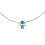 Collier fleur diamants 0. 03 carat et topazes 4 carats or blanc 18. 88g