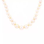 Collier de perles et diamants 0. 12 carat or blanc 32. 65g