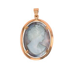 Pendentif cam�e or