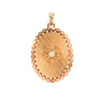 Pendentif cassolette vintage perle or jaune 7. 82g