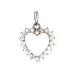 Pendentif coeur diamants 0. 72 carat or blanc 2. 39g Pendentif coeur diamants 0. 72 carat or blanc 2. 39g