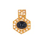 Pendentif saphir 1. 59 carat et diamants 0. 38 carat or jaune 2. 92g Pendentif saphir 1. 59 carat et diamants 0. 38 carat or jaune 2. 92g