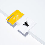 Avery porte - badge 54 x 90 mm avec pingle + 50 etiquettes imprimables prdcoupes - lot de 50 badges ...