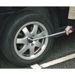 Cl� pour �crous de roue de voiture