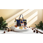 Cabas douceur - panier gourmand 11 éléments - cabas bleu satiné et doré - coffret cadeau festif et raffiné ... Cabas douceur - panier gourmand 11 éléments - cabas bleu satiné et doré - coffret cadeau festif et raffiné ...