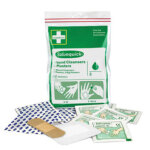 Cederroth salvequick lingettes antiseptiques & pansements Cederroth salvequick lingettes antiseptiques & pansements