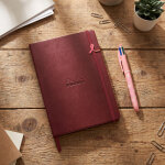 Pack carnet rhodia a5 rhodiarama 90g - 160 pages lign�es - coloris lie de vin + 1 stylo bic 4 couleurs ...