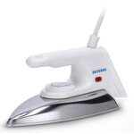 Severin fer à repasser ba 3211, 1. 200 watts, blanc Severin fer à repasser ba 3211, 1. 200 watts, blanc