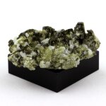 Albite + epidote. 94. 88 ct. saint - v�ran, hautes - alpes, france.