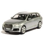 Audi q7 2015 - spark models 1 / 43