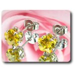 Boucles d'oreille topaze jaune 2x6 mm plaqué or blanc 18 k. Boucles d'oreille topaze jaune 2x6 mm plaqué or blanc 18 k.
