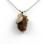 Collier grenat catalan grossulaire - andradite brut. 30. 50 ct. pyr�n�es - orientales, france.