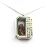 Collier grenat rhodolite brut. mod�le demi - rectangle.