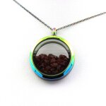 Collier rubis brut. modle multicolore.