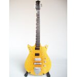 Guitare miniature de malcolm young ac - dc