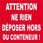 Ce lieu n'est pas une poubelle (15x15cm) - sticker / autocollant