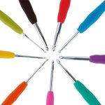 Lot de 12 crochets a tricoter en aluminium ¿ outils de tricot multicolores avec poignée en caoutchouc, ... Lot de 12 crochets a tricoter en aluminium ¿ outils de tricot multicolores avec poignée en caoutchouc, ...