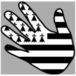 Main drapeau breton - 10x10cm - sticker / autocollant