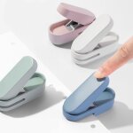 Pack de quatre mini - perforatrices de donnes de bureau pour etudiants a trous ronds