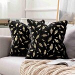 Paquet de 2 housses de coussin dcoratives en peluche fausse fourrure avec des plumes d'or feuilles de ...