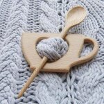 Pin de ch�le en bois shawl stick sweater clips musicien broche pull stick tricot