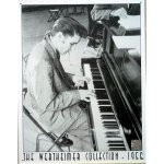 Plaque elvis presley devant un piano tole deco diner loft us