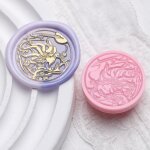 Sceau de cire décoratif avec motif de chat rose et etoile, pour faire - part de mariage, a faire soi ... Sceau de cire décoratif avec motif de chat rose et etoile, pour faire - part de mariage, a faire soi ...