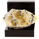 Sphal�rite et siderite sur dolomite. 104. 3 ct. rivet quarry, tarn, france. rare.