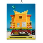 Toile d'art mural avec paysage de ciel bleu, bus jaune, plage de mer, affiches et imprimés nordiques, ... Toile d'art mural avec paysage de ciel bleu, bus jaune, plage de mer, affiches et imprimés nordiques, ...