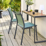 Chaise de jardin empilable essentia vert olive graphite aluminium traité époxy, texaline hespéride Chaise de jardin empilable essentia vert olive graphite aluminium traité époxy, texaline hespéride