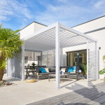 Pergola bioclimatique �lectrique evora blanc 6 x 3, 6 m - structure et lames doubles en aluminium hesp�ride ...