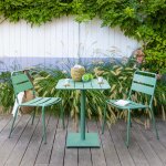 Table de jardin carrée phuket vert olive 2 places - acier traité époxy, traitement antirouille renforcé ... Table de jardin carrée phuket vert olive 2 places - acier traité époxy, traitement antirouille renforcé ...