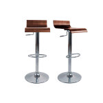 Miliboo tabourets de bar design bois fonc noyer et acier chrom (lot de 2) surf v2