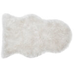 Miliboo tapis descente de lit imitation fourrure blanche 60 x 90 cm megeve