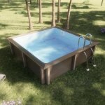 Piscine b�ton aspect bois naturalis : carr� 3, 24 x 3. 24 m