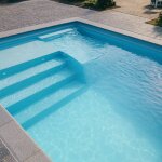 Piscine coque byzance 8 : 8. 20 x 4. 20 x 1. 50m + eco pièces à sceller sans filtration Piscine coque byzance 8 : 8. 20 x 4. 20 x 1. 50m + eco pièces à sceller sans filtration