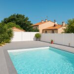 Piscine coque troie 75 : 7. 95 x 3. 60 x 1. 50m + eco pi�ces � sceller sans filtration