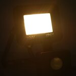 Vidaxl projecteur à led avec capteur 10 w blanc chaud Vidaxl projecteur à led avec capteur 10 w blanc chaud