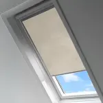 Stores - et - rideaux. com stores compatibles avec les fen�tres de toit velux anti - chaleur soltis - ...