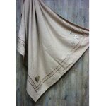Plaid cru en laine brod toile et c?ur dor -