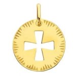 Augis mdaille croix de malte ajoure rayonnante
