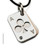 Pendentif mikado poker trefle