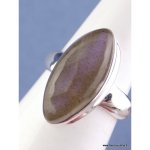 Bague labradorite violette forme marquise t 60
