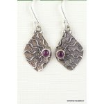 Boucles d'oreilles feuille en grenat