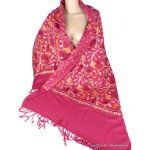 Chle laine ethnique rose framboise en laine
